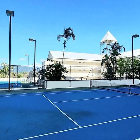 Cairns Luxury Seaview Apartment エクステリア 写真